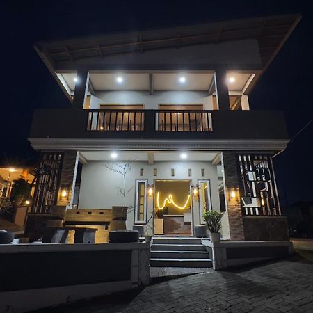 Sky View Bromo Guest House Ngadisari Экстерьер фото