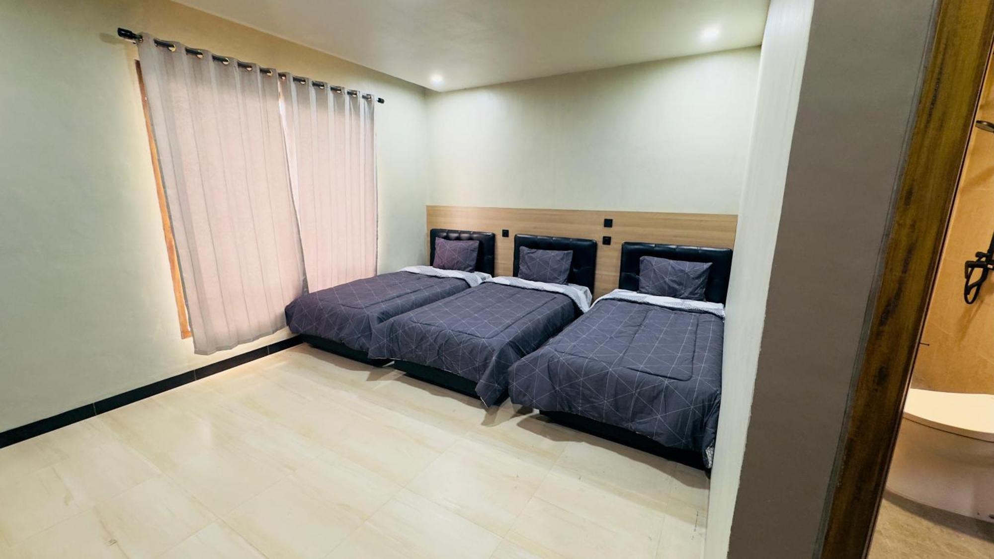 Sky View Bromo Guest House Ngadisari Экстерьер фото